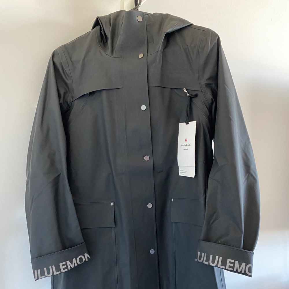 Lululemon Into the Drizzle Jacket